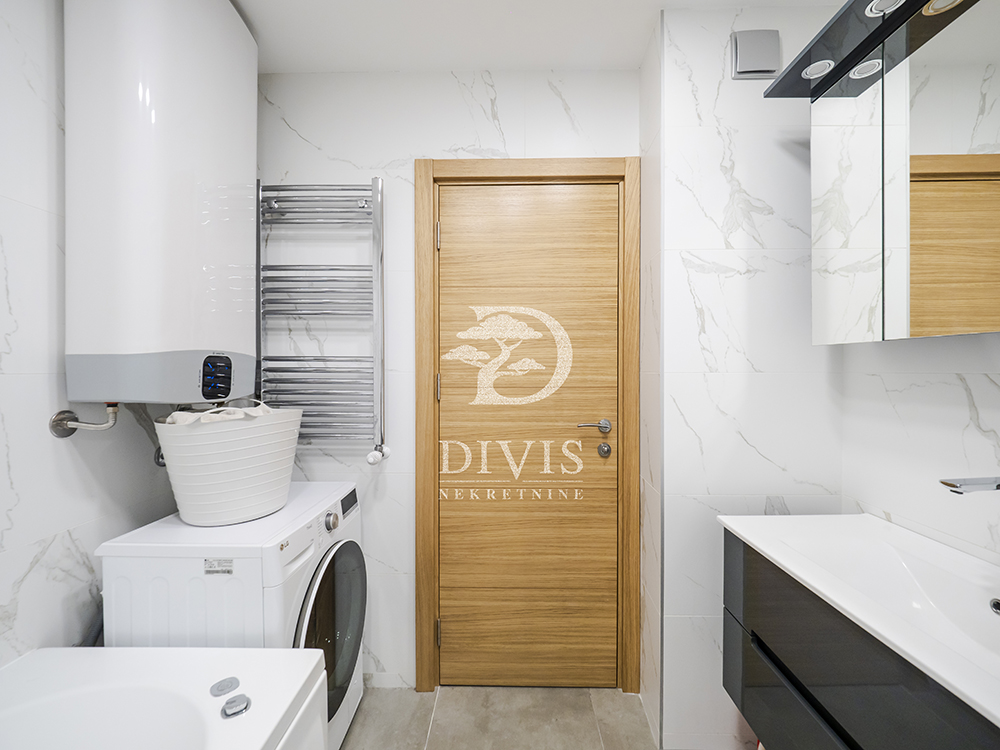 Slika 5 - Šumatovačka, Četvorosoban stan na prodaju, 86m2, 385.000€